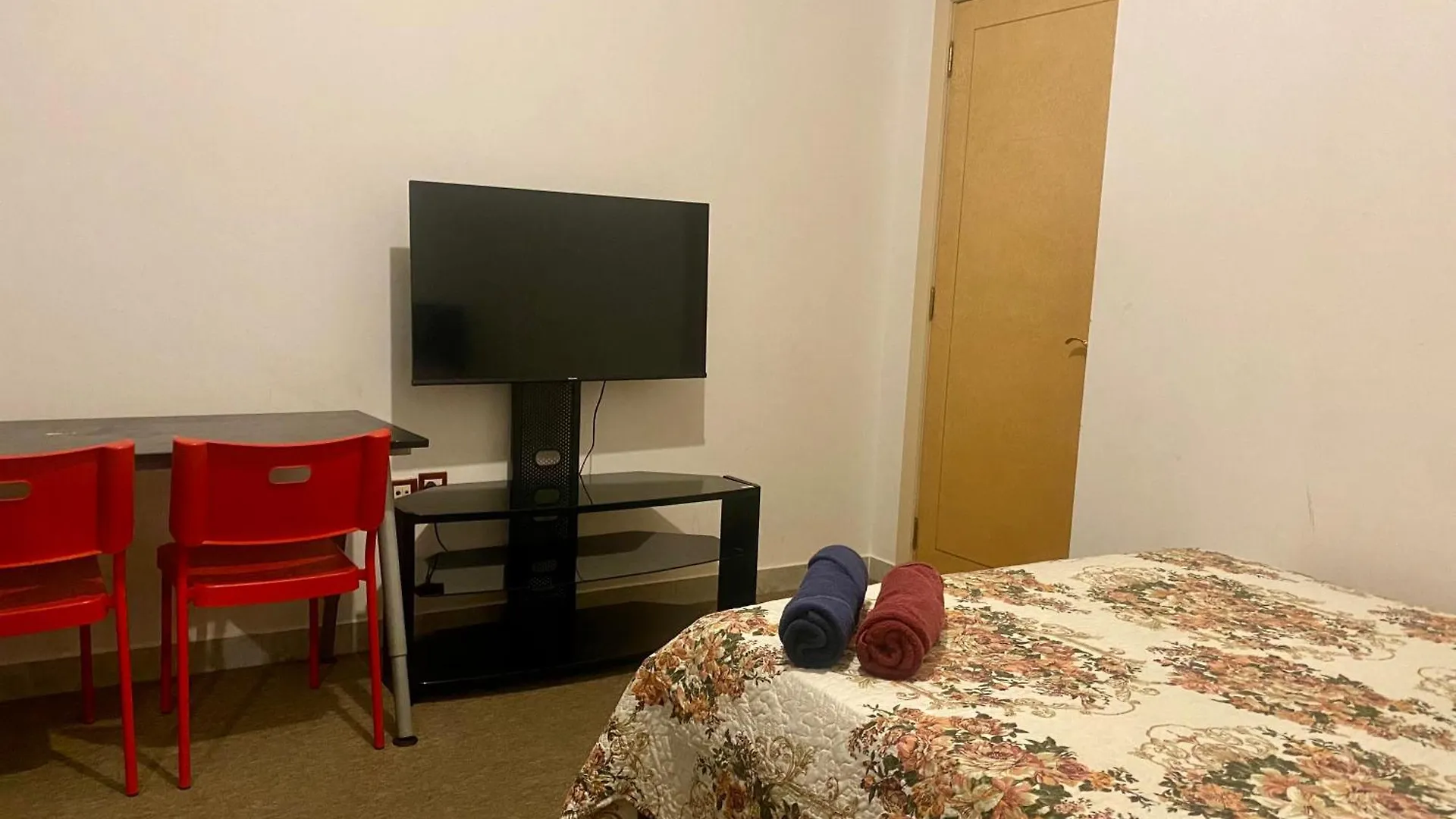 شقة A Home Away From Home أبو ظبي